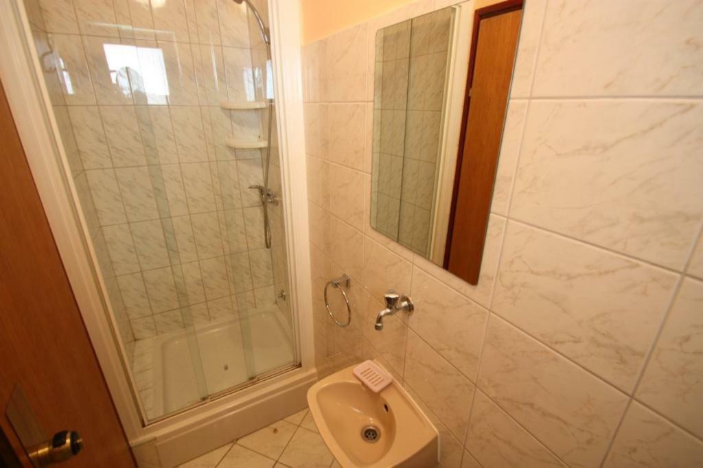 קריקווניצה Apartments Gorana מראה חיצוני תמונה