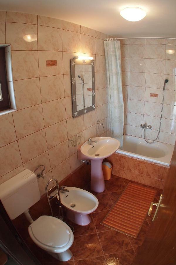 קריקווניצה Apartments Gorana מראה חיצוני תמונה